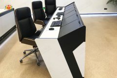 斜面操作臺(tái)的優(yōu)點(diǎn)有哪些？